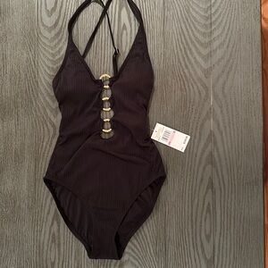 Michael Kors One Piece Swimsuit- New 🌴🌴🏖🏖